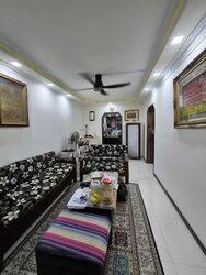 Blk 242 Jurong East Street 24 (Jurong East), HDB 3 Rooms #573009521
